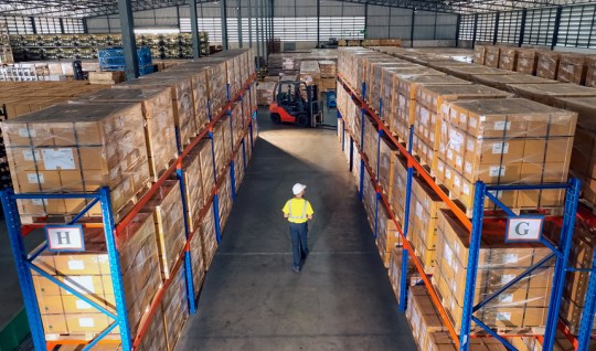 Transforming Inventory Management in Logistics through Cloud Analytics